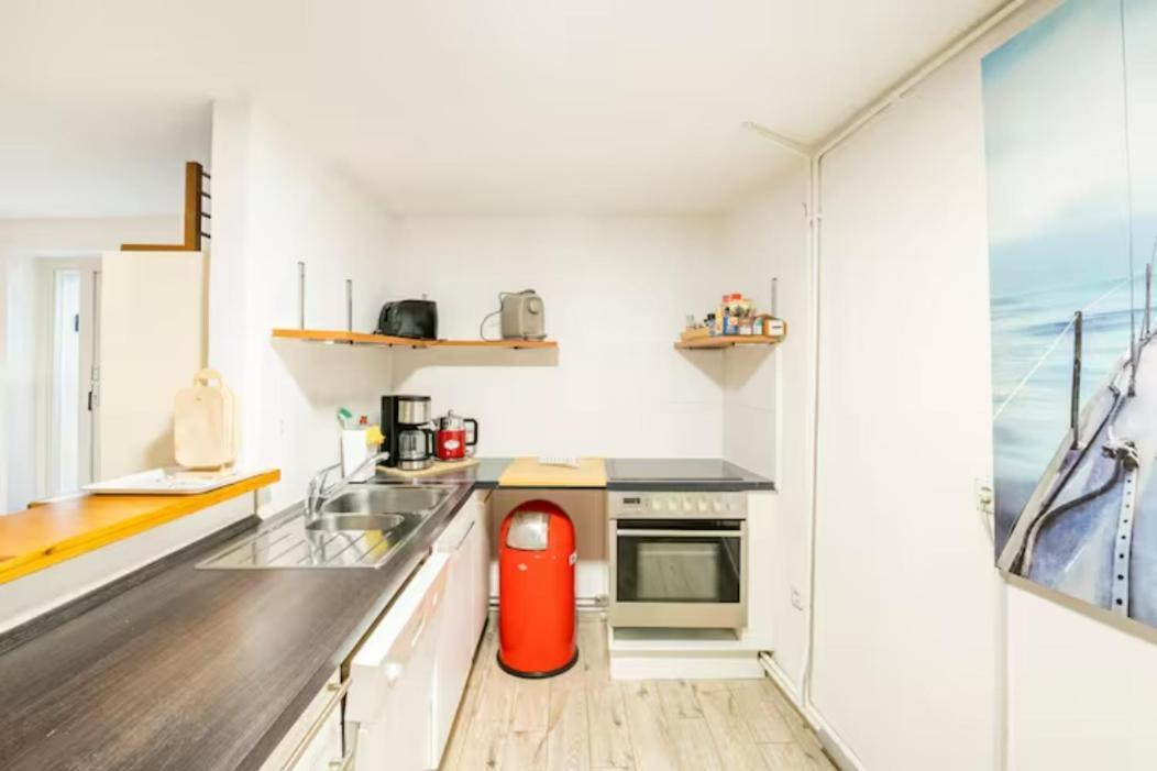 Gemütliche 3-ZKB WC SouterrainWohnung in Bestlage Hamburgo Exterior foto