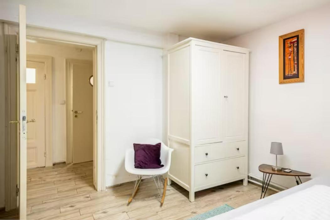 Gemütliche 3-ZKB WC SouterrainWohnung in Bestlage Hamburgo Exterior foto